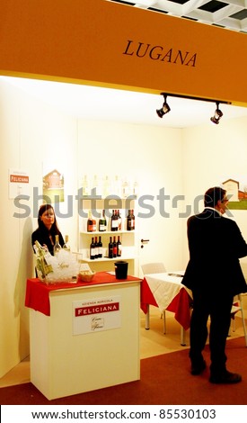 VERONA - APRIL 08: People visit tasting areas through the wine production stands at Vinitaly, international wine and spirits exhibition April 08, 2010 in Verona, Italy.