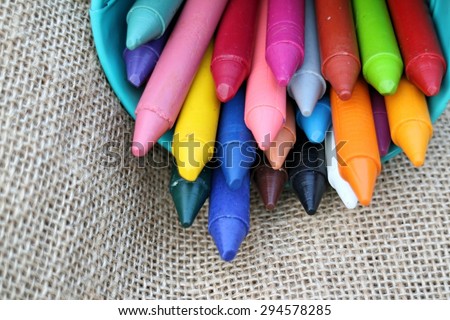 multicolored oil pastel crayons