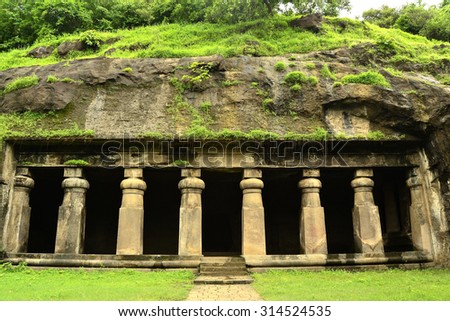 Unesco. Hindu Temple, Elephanta Island caves, near Mumbai, Bombay, Maharashtra state, India