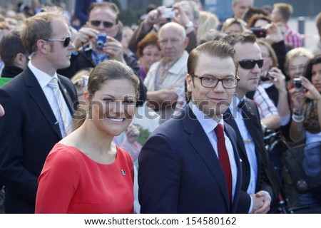 BERLIN-MAY 27, 2011 :Crown Princess Victoria of Sweden with Prince Daniel of Sweden during an official visit at the Pariser Platz in Berlin.