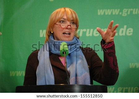 MARCH 18, 2007 - BERLIN: Claudia Roth at a press conference of the Green Party in Berlin.