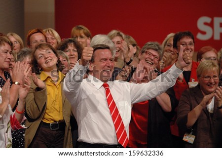 AUGUST 31, 2005 - BERLIN: Chancellor Gerhard Schroeder at a party convention of the Social Democrats (SPD) in the Estrel-Convention Center, Berlin.