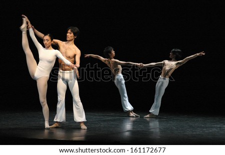 MAY 11, 2006 - BERLIN: dancers of the Tokyo ballet at the ballet production \