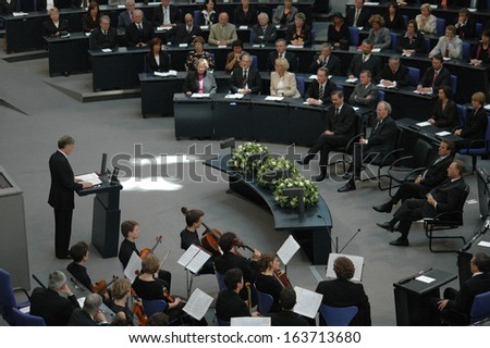 MAY 8, 2005 - BERLIN: German Federal President Horst Koehler speaks to members of the German parliament, the \