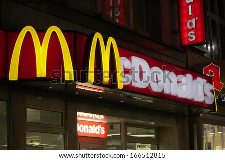 NOVEMBER 2013 - BERLIN: logo/ electronic sign for the fast food chain 