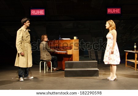 OCTOBER 16, 2009 - BERLIN: Jens Mondalski, Jennifer Breitrueck in a scene of the theater play \