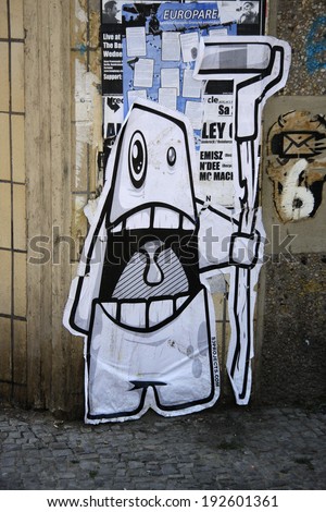 CIRCA JUNE 2010 - BERLIN: Street art/ Graffiti, Berlin-Prenzlauer Berg.
