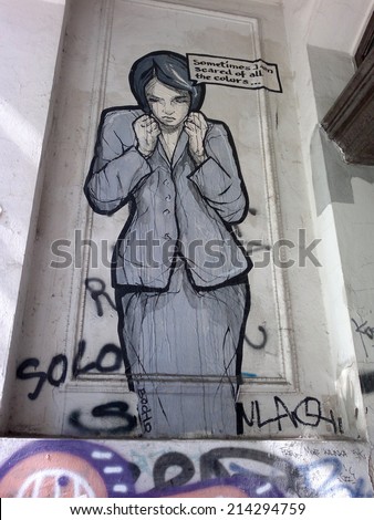 CIRCA SEPTEMBER 2012 - BERLIN: street art/ graffity, Berlin-Prenzlauer Berg.