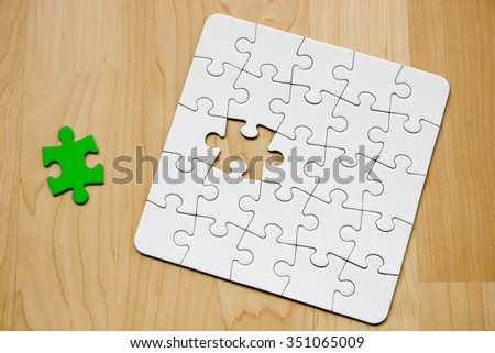 Last puzzle piece to complete the puzzle (green)