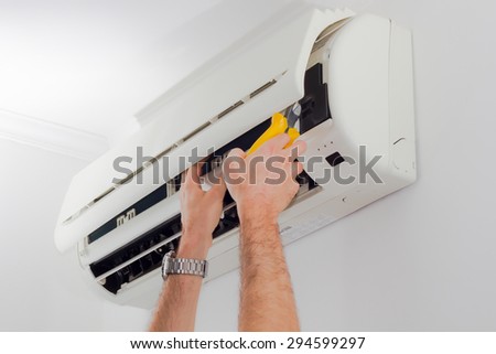 Air conditioning filter cleaning
