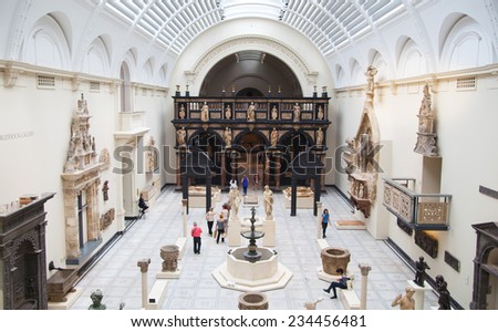 LONDON, UK - AUGUST 24, 2014: Victoria and Albert Museum exhibition hall. V&A Museum is the world\'s largest museum of decorative arts and design.