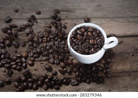 Brazilian coffee beans roasted with a high quality standard.