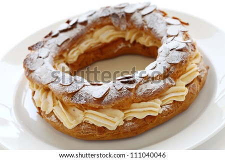 paris brest, choux pastry with praline cream, french bistro dessert