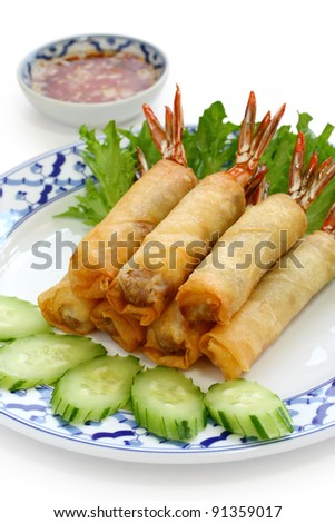 popia goong thod, thai cuisine, fried shrimp spring rolls