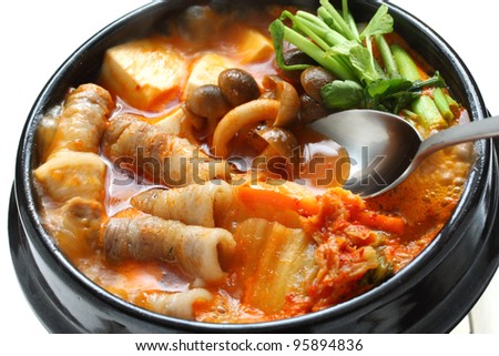 kimchi stew, kimchi chigae, korean cuisine