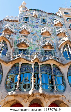 Barcelona, Spain - November 11: Casa Batllo Facade. The Famous Building Designed By Antoni Gaudi Is One Of The Major Touristic Attractions In Barcelona. November 11, 2012 In Barcelona, Spain