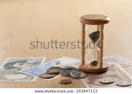 Money, hourglass