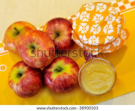 Apple and apple puree