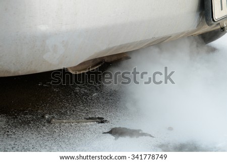 smoke car pipe exhaust  in freezing weather