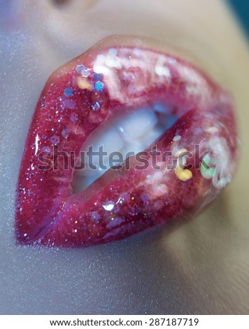 Glitter lips,selected focus