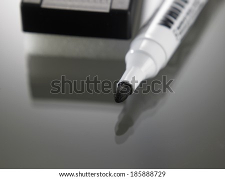 marker pen and eraser