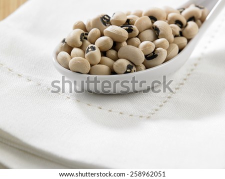 spoon full of the black eye beans