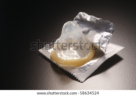 Condom Open