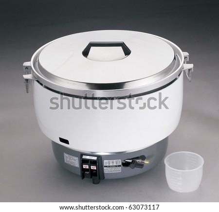 Isolated rice cooker and a measurement cup for house appliances