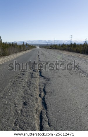 Splitting road guiding to bugle distance, summer