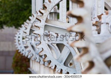 Close-up of the cog wheels used to pull up the water gates at Geneva\'s \