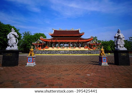 Sam ko Pong Temple\
Location Semarang  Central Java\
indonesia