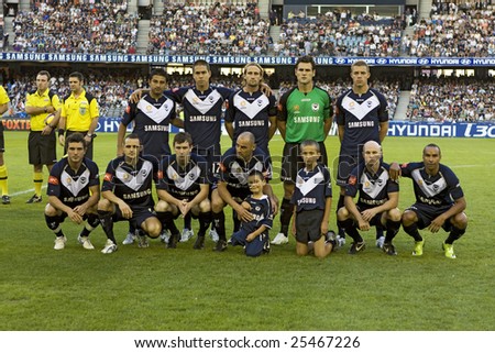 MELBOURNE - FEBRUARY 14: A-league Major Semi Final - Melbourne Victory 4 defeated Adelade United 0. Victory pregame team photo.