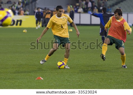 MELBOURNE - JUNE 17: Tim Cahill warming up. Australian Socceroos-2 defeat Japan-1 in the 2010 World Cup Qualifying at the MCG (Melbourne Cricket Ground) June 17, 2009 in Melbourne, Australia.
