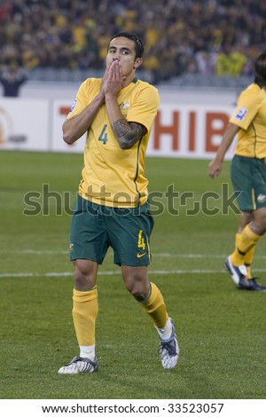 MELBOURNE - JUNE 17: Tim Chaill just missed a goal. Australian Socceroos-2 defeat Japan-1 in the 2010 World Cup Qualifying at the MCG (Melbourne Cricket Ground) June 17, 2009 in Melbourne, Australia.