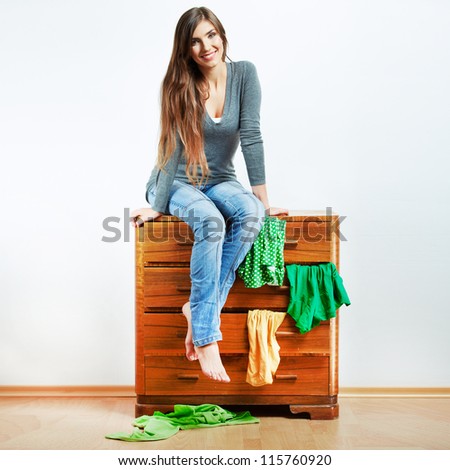 Pretty girl clothing store online
