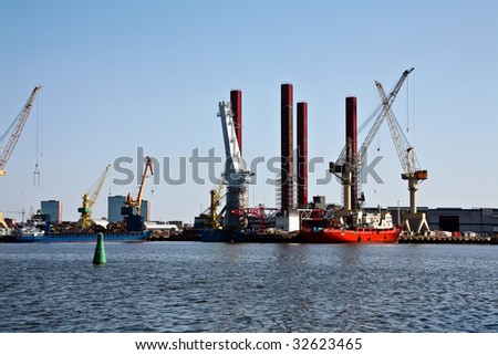 Oil rig under construction at the shipbuilding yard's docks