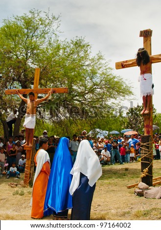 ATOTONILCO, MEXICO - APRIL 6: Reenactment of the crucifixion of Jesus Christ on Good Friday on April 6, 2007 in Atotonilco, Mexico. The realistic play brings thousands of visitors to the tiny village.