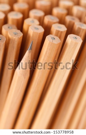 Sharp and un-sharp pencils
