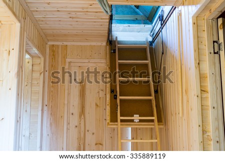Folding attic ladder