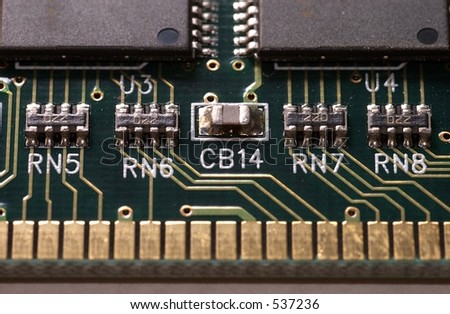 Detail of memory chip with five components