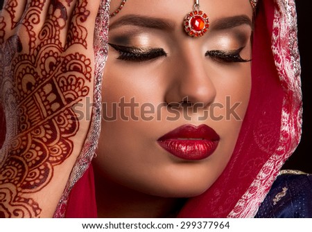 indian woman\'s face