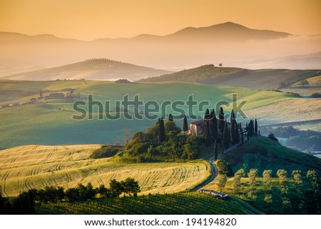 Country house in Tuscany, summer morning, landscape - Italy