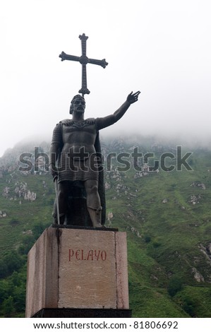 Statue of Don Pelayo, victor of battle at Covadonga and first King of Asturias
