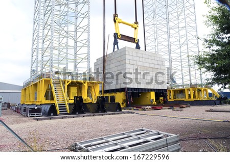 large industrial hydraulic gantry lift for heavy loads