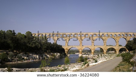 France, Pont du Gard:  Roman aqueduct in southern France near Nimes.