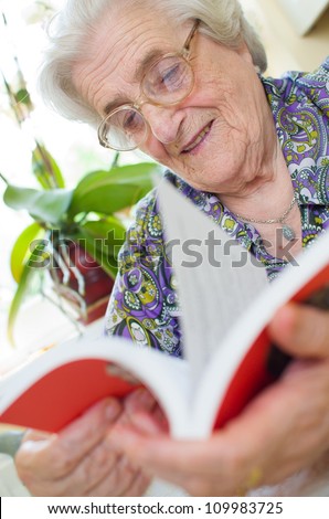 old woman reading