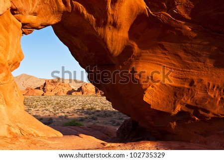 Mojave Desert Red Rock Natural Arch Sunrise Landscape