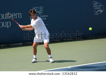 Fabrice Santoro  ATP Tennis Professional 2006 Western & Southern Financial Group Masters  Cincinnati, Ohio