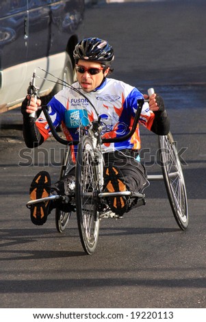 Detroit, Michigan October 19: Hand Cycle Competitor nears the finish at the 2008 Detroit Free Press International Marathon