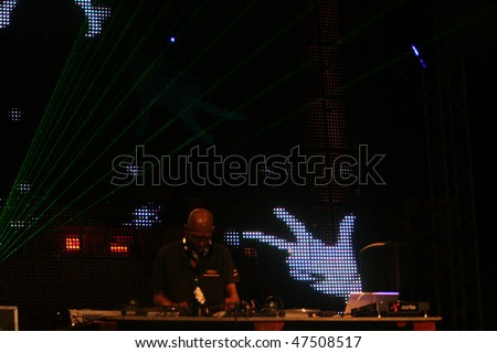 BUCHAREST - AUGUST 22: Maxi Jazz with Faithless DJ Set at Bucharest City Challenge on 22 August 2008, Bucharest, Romania